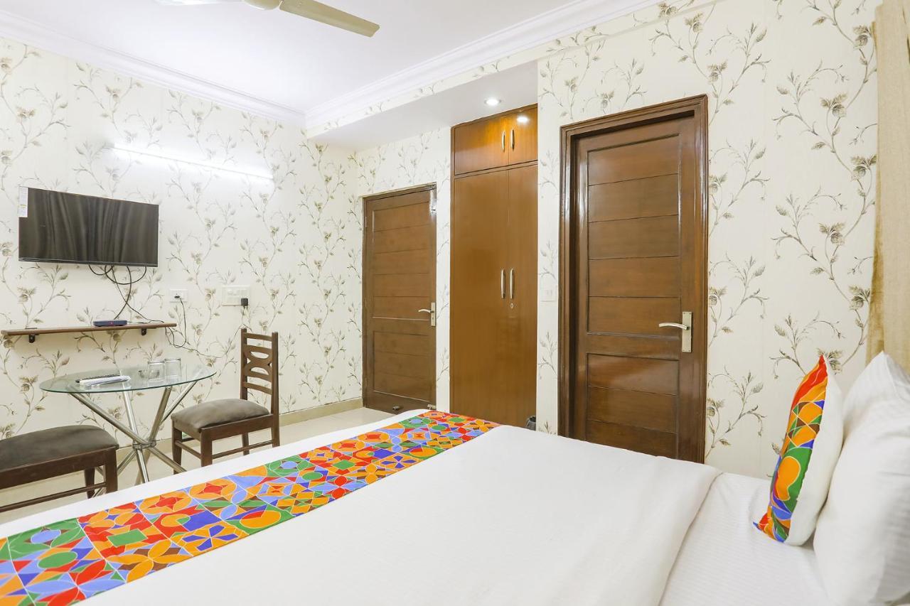 Fabexpress Jpm Harshdeep Hotel New Delhi Exterior photo